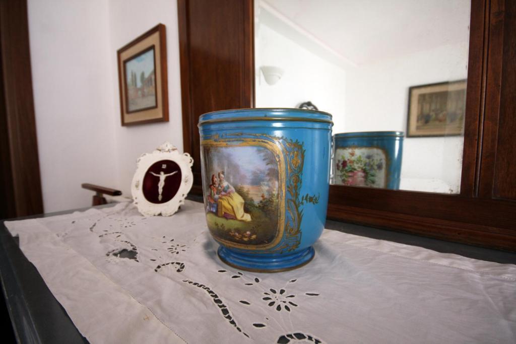 Bed and Breakfast Relais San Desiderio à Calliano  Chambre photo