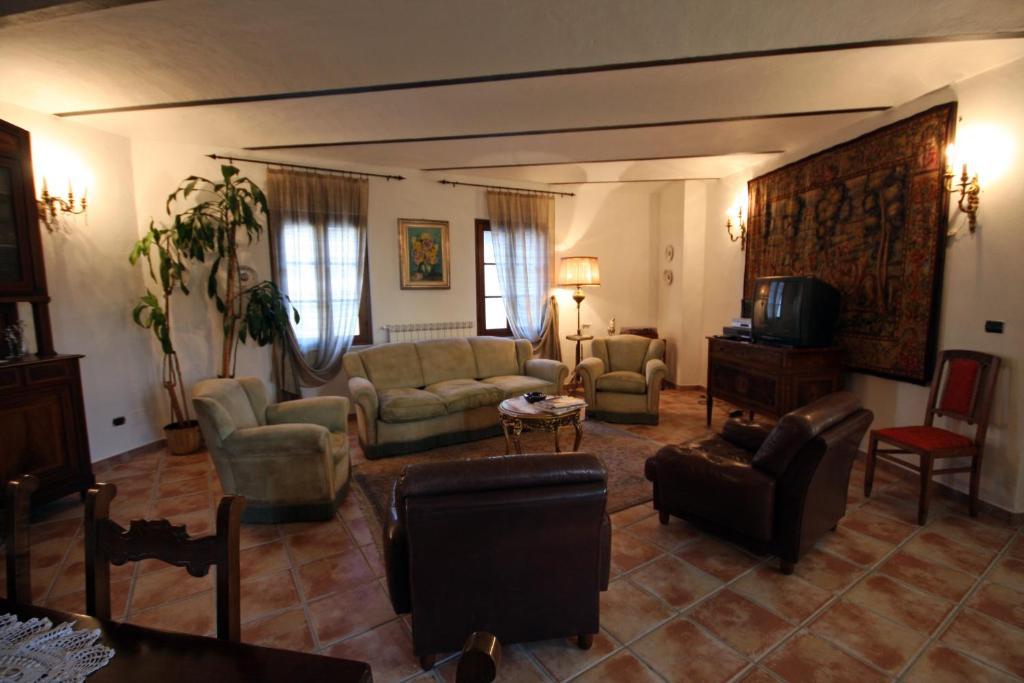 Bed and Breakfast Relais San Desiderio à Calliano  Extérieur photo
