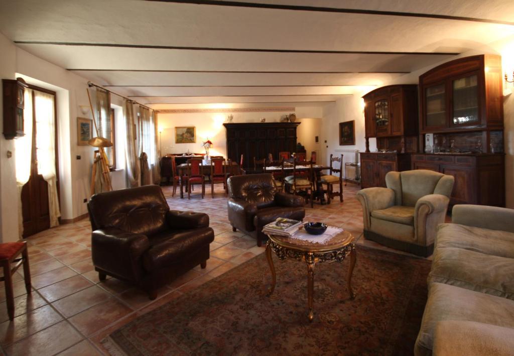 Bed and Breakfast Relais San Desiderio à Calliano  Extérieur photo