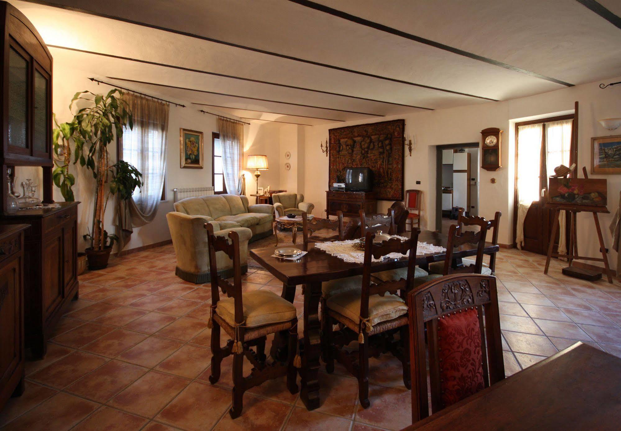 Bed and Breakfast Relais San Desiderio à Calliano  Extérieur photo
