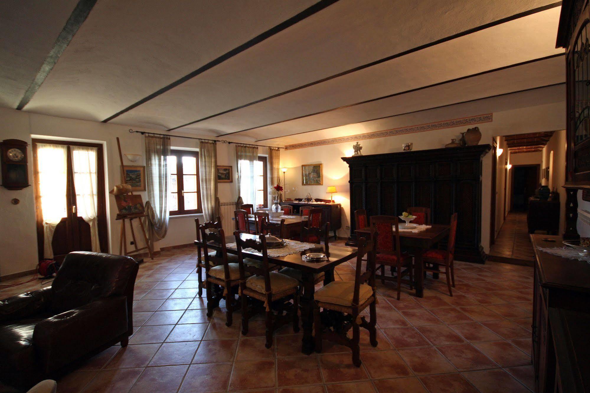 Bed and Breakfast Relais San Desiderio à Calliano  Extérieur photo