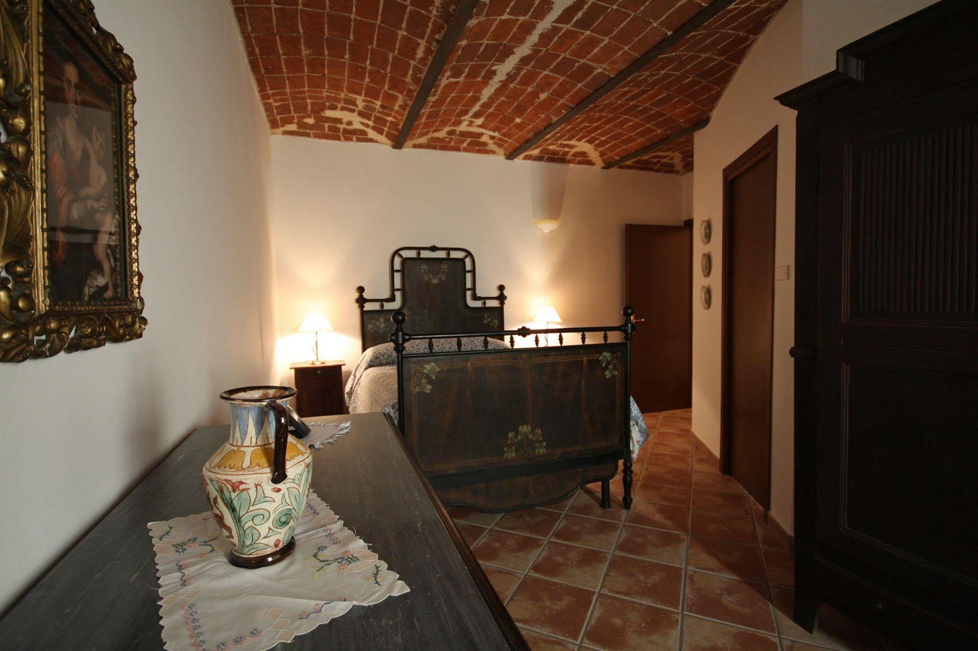 Bed and Breakfast Relais San Desiderio à Calliano  Extérieur photo